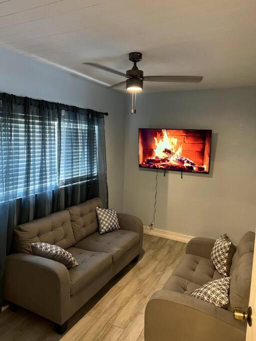 3Bdrm Modern Entertainment Home Orlando Buitenkant foto